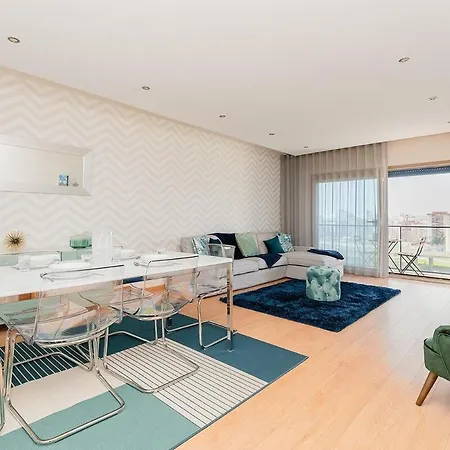 公寓 Modern Deco With Balcony *