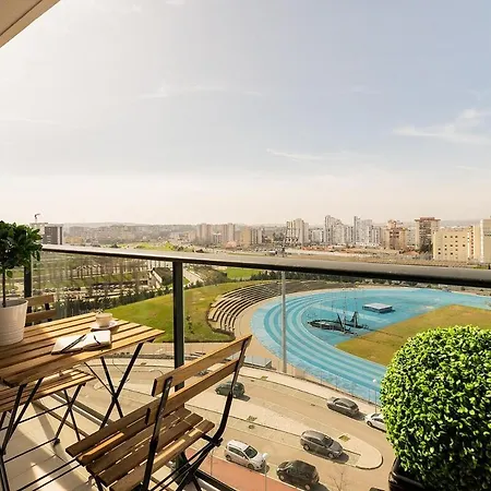 Modern Deco With Balcony * Лиссабон
